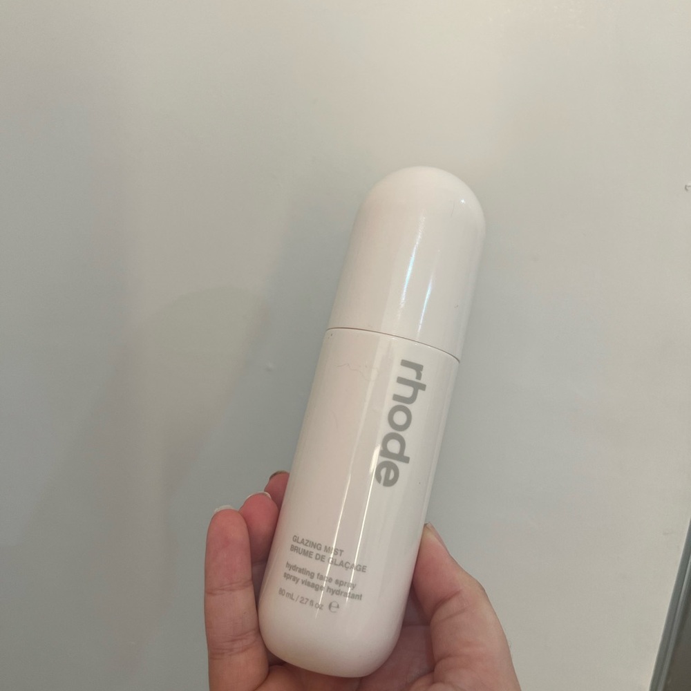 Rhode glazing mist hydrating face spray
